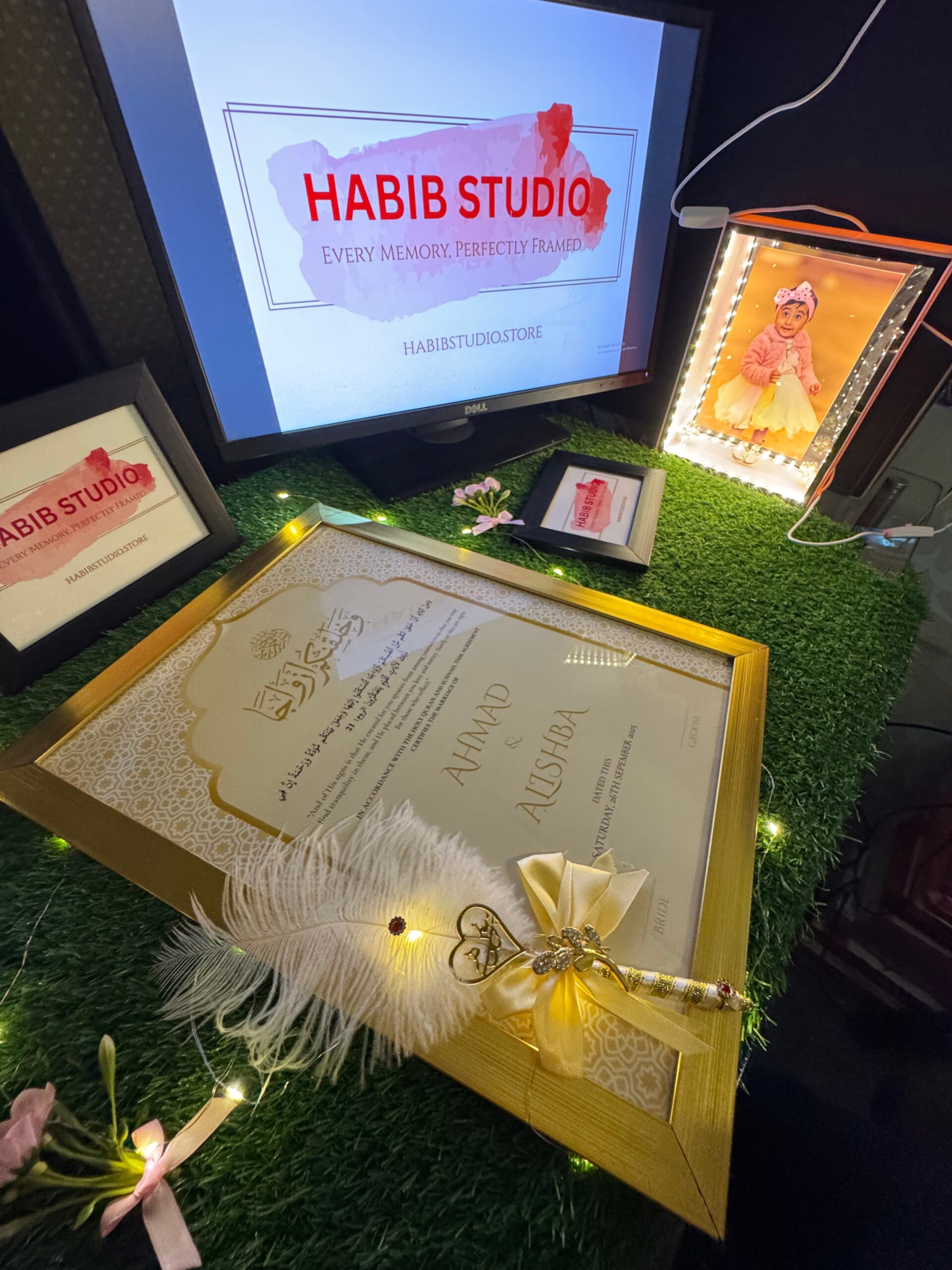 Nikkah Gold Signature Frame - Image 3