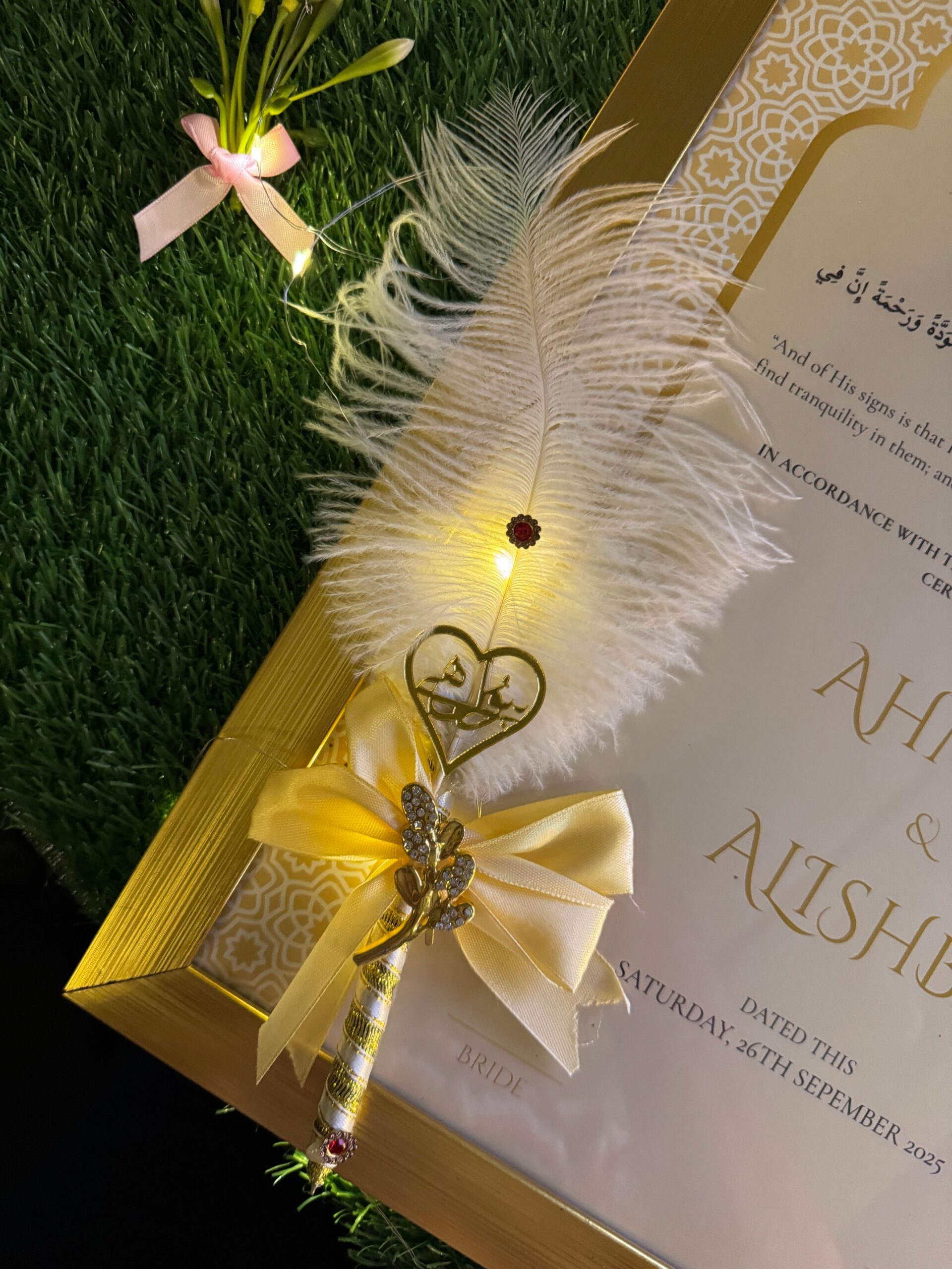 Nikkah Gold Signature Frame - Image 4
