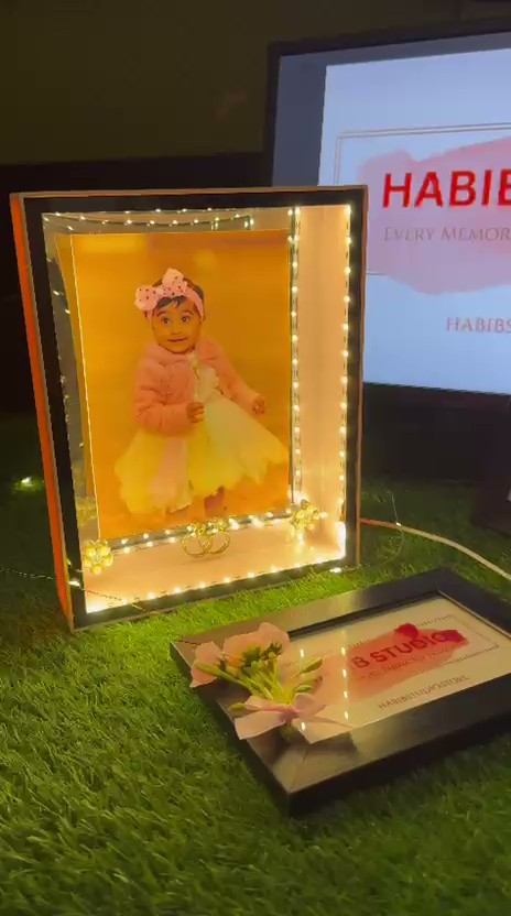 LED Customized Photo Frame - Image 3
